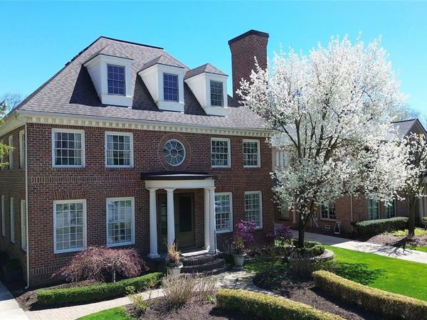 364 Chesterfield Avenue, Birmingham, MI 48009