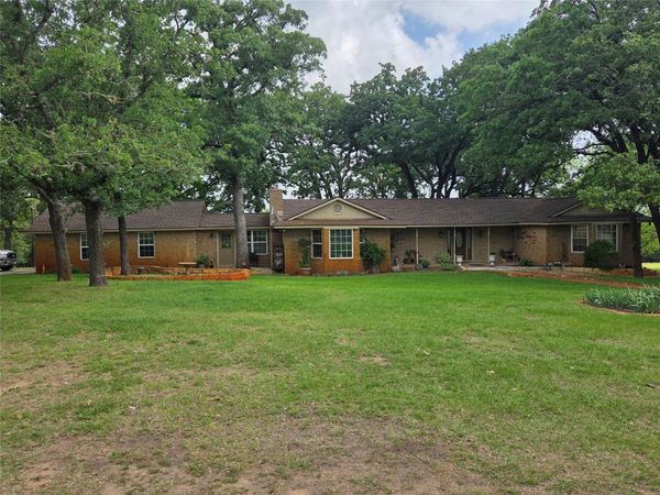 913 CR 237, Cameron, TX 76520