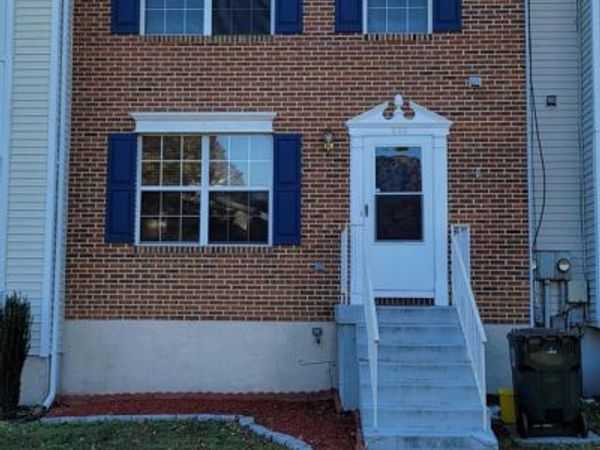 233 CHARLESTON COURT , LA PLATA, MD 20646