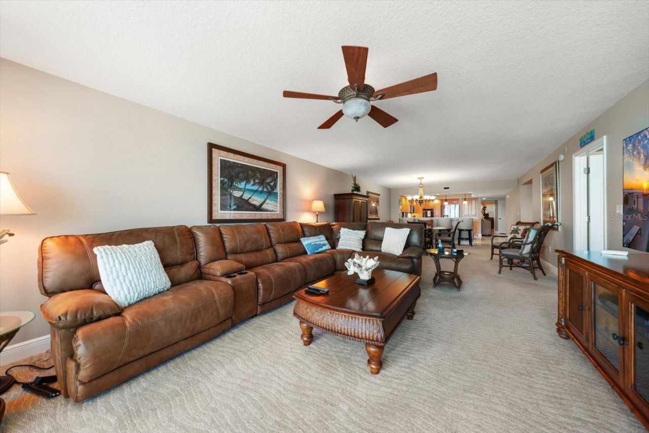 16326 Gulf Boulevard, Unit 206, Redington Beach, FL 33708 Photo