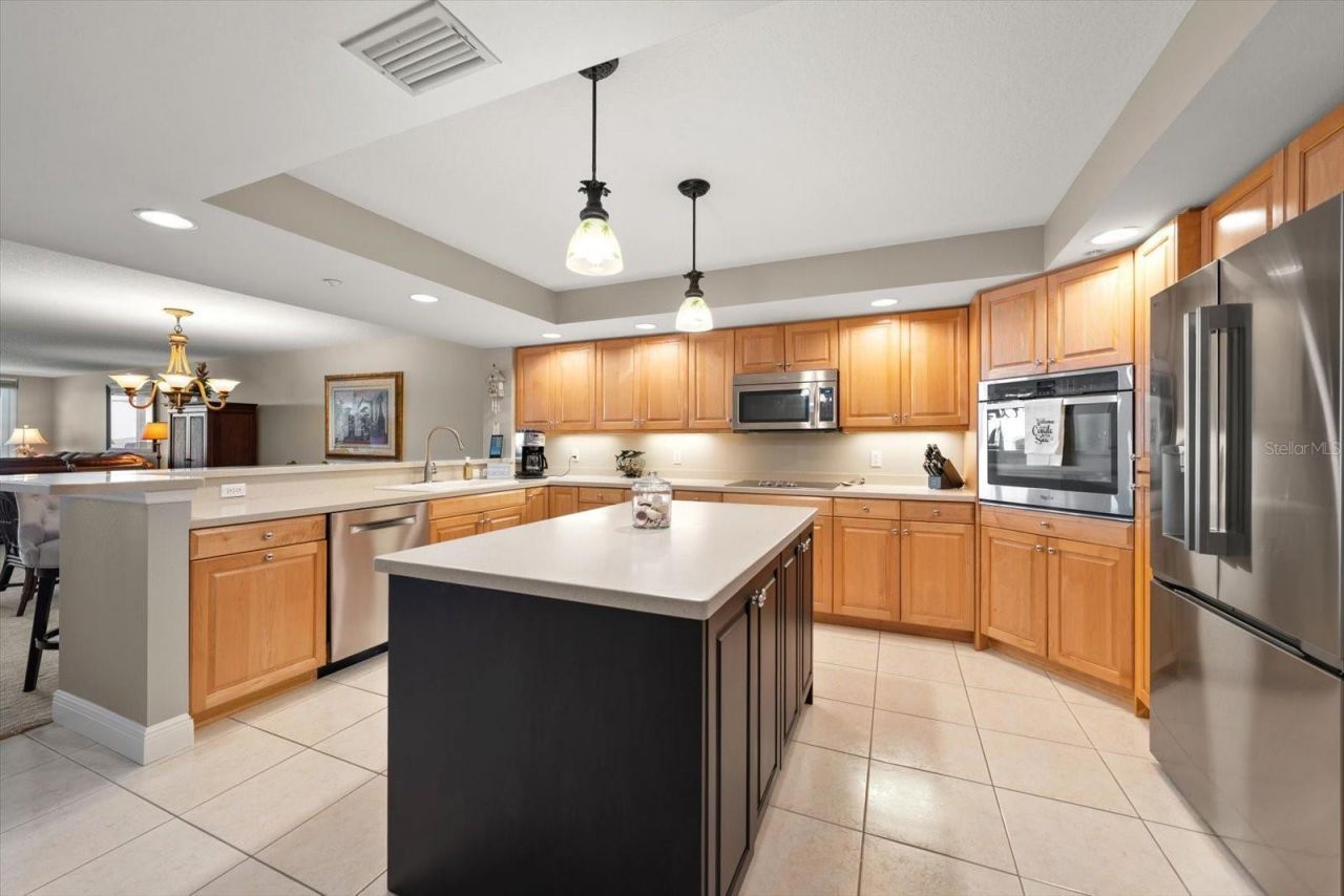 16326 Gulf Boulevard, Unit 206, Redington Beach, FL 33708 Photo