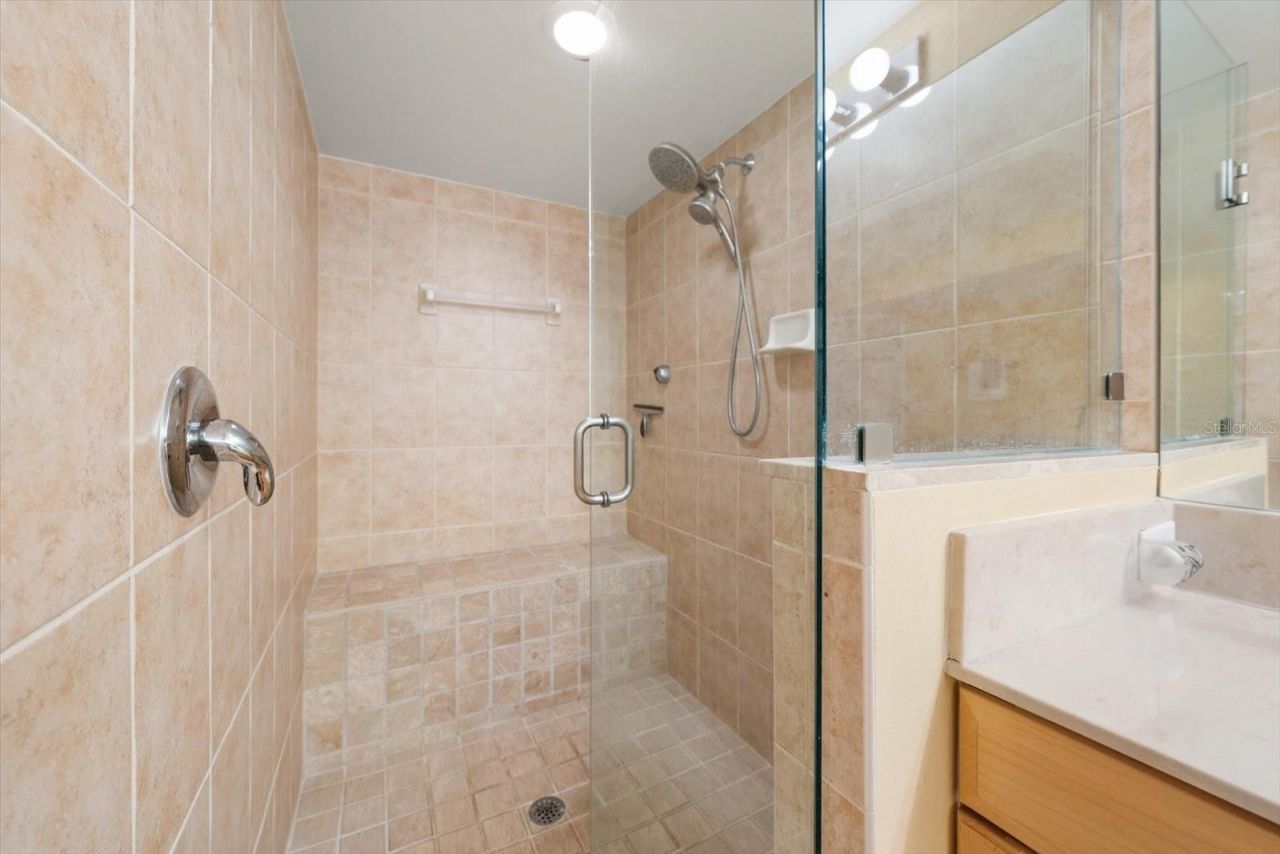 16326 Gulf Boulevard, Unit 206, Redington Beach, FL 33708 Photo