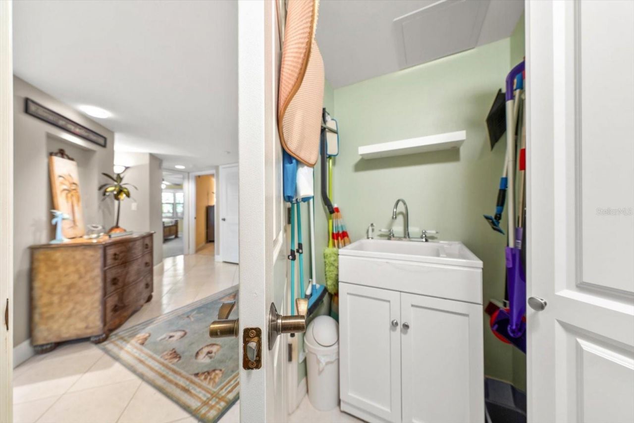 16326 Gulf Boulevard, Unit 206, Redington Beach, FL 33708 Photo