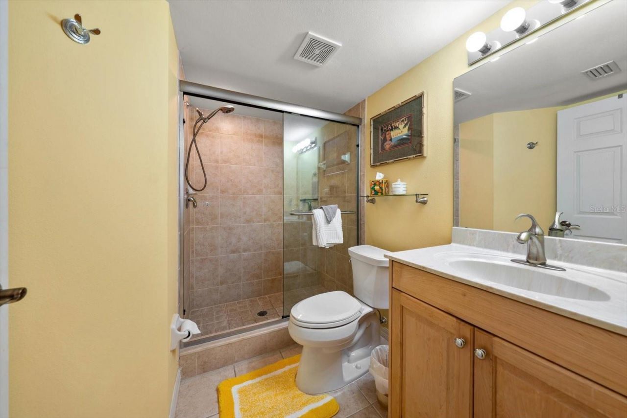 16326 Gulf Boulevard, Unit 206, Redington Beach, FL 33708 Photo