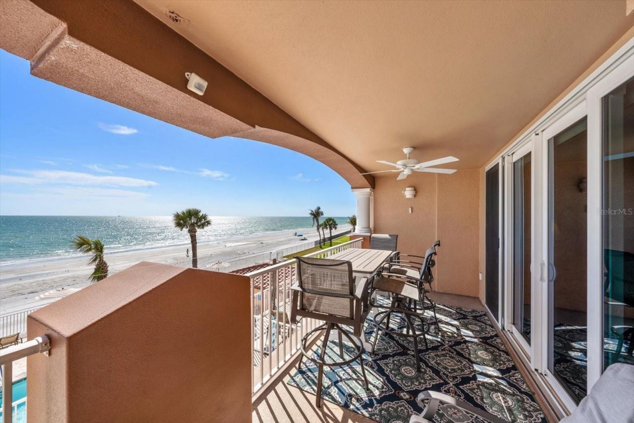 16326 Gulf Boulevard, Unit 206, Redington Beach, FL 33708 Photo