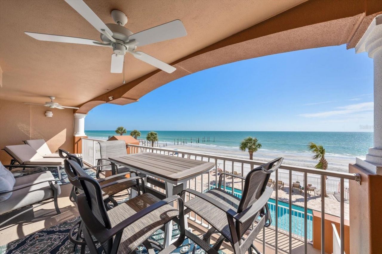 16326 Gulf Boulevard, Unit 206, Redington Beach, FL 33708 Photo