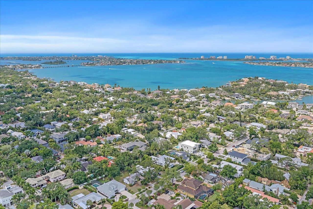 1702 Waldemere Street, Sarasota, FL 34239 Photo