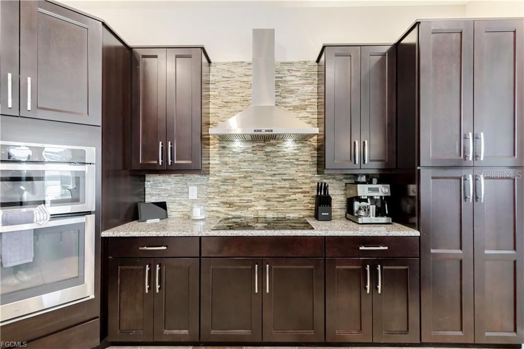 2003 NE 10th Place, Cape Coral, FL 33909 Photo