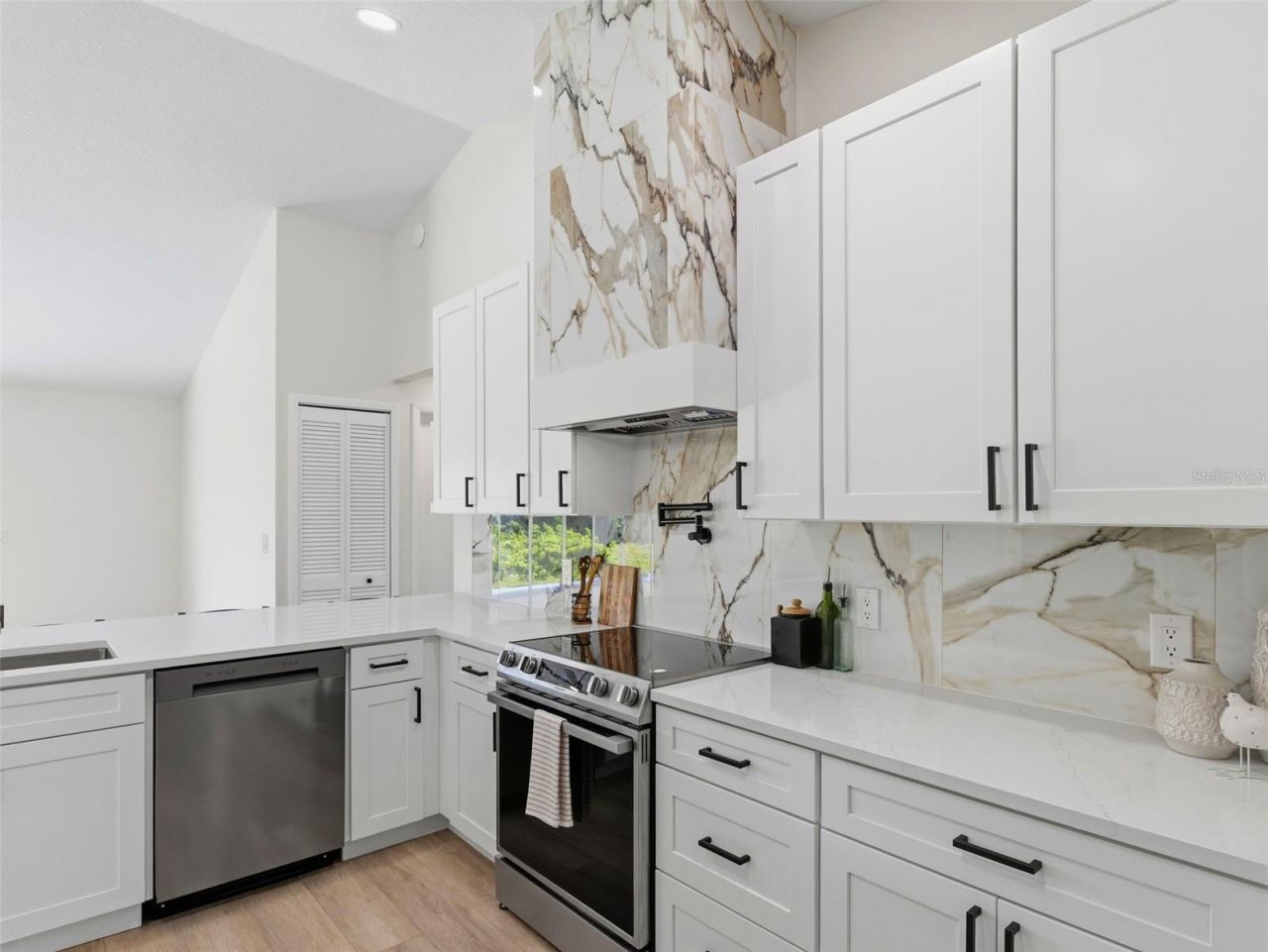 8452 Yearling Lane, New Port Richey, FL 34653 Photo