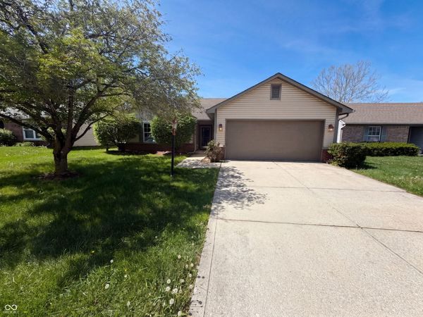12948 Shandon Lane, Fishers, IN 46038