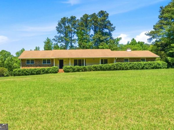 2485 Maple Street, Snellville, GA 30078