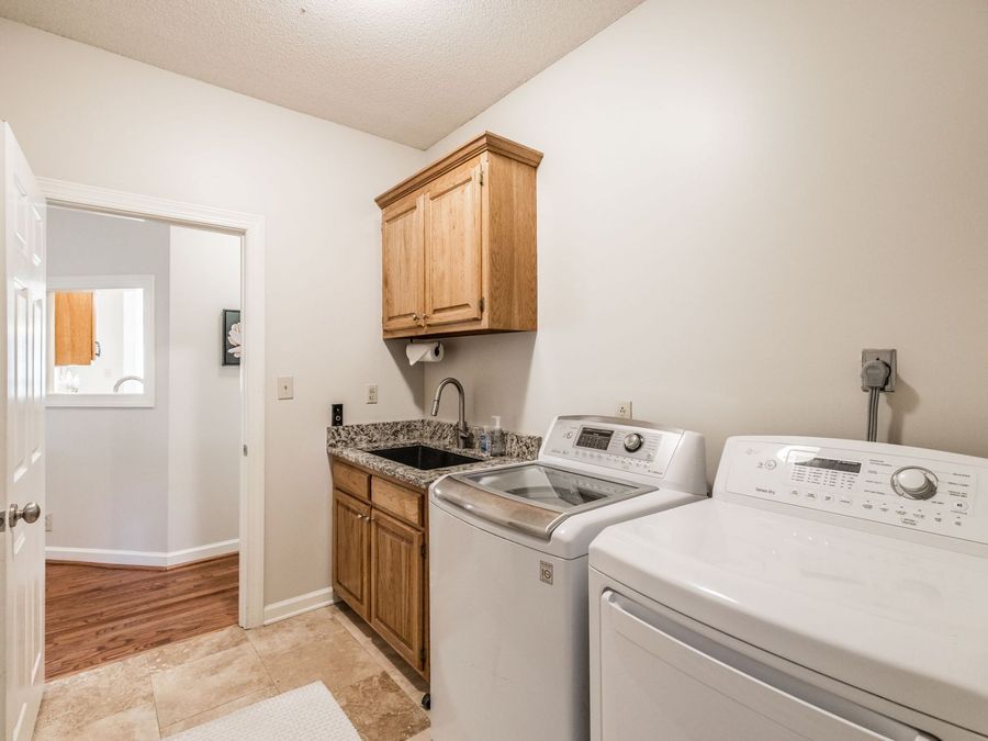 Property Image 94