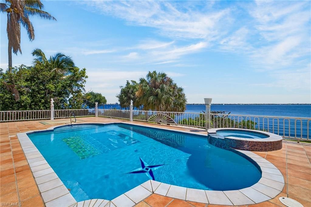 12470 Panasoffkee Dr , North Fort Myers, FL 33903 Photo