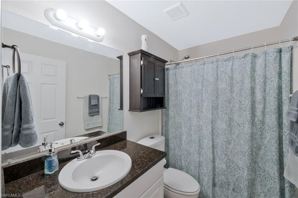 2217 NE 1st Pl, Cape Coral, FL 33909 Photo