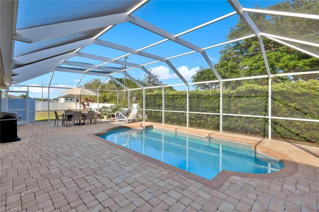 2217 NE 1st Pl, Cape Coral, FL 33909 Photo