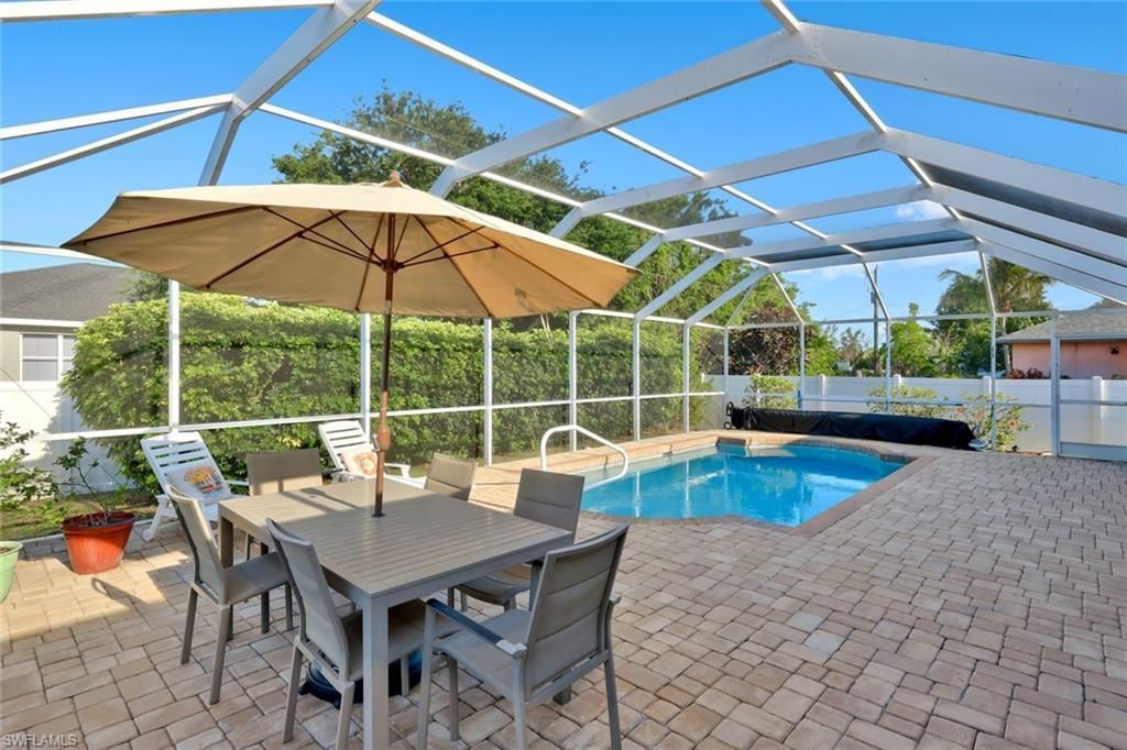 2217 NE 1st Pl, Cape Coral, FL 33909 Photo