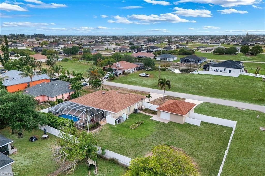 2217 NE 1st Pl, Cape Coral, FL 33909 Photo