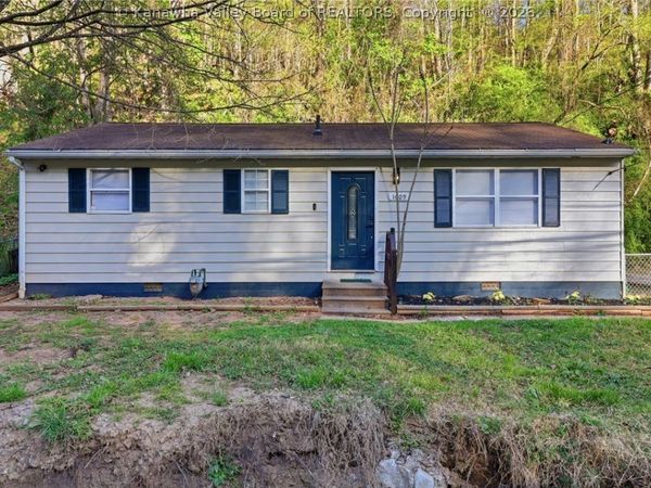 1609 Sugar Creek Drive, Charleston, WV 25387