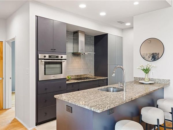 130 Arizona Avenue NE, Unit 301, Atlanta, GA 30307