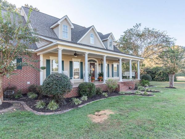 325 Pebble Creek, Steens, MS 39766