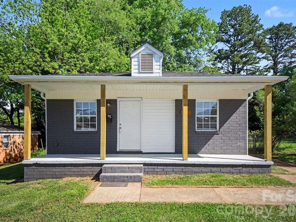 2614 Dundeen Street, Unit 8, Charlotte, NC 28216