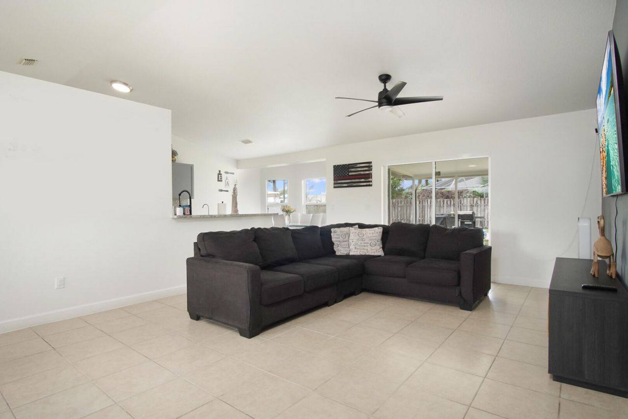 1330 SW Empire Street, Port Saint Lucie, FL 34983 Photo