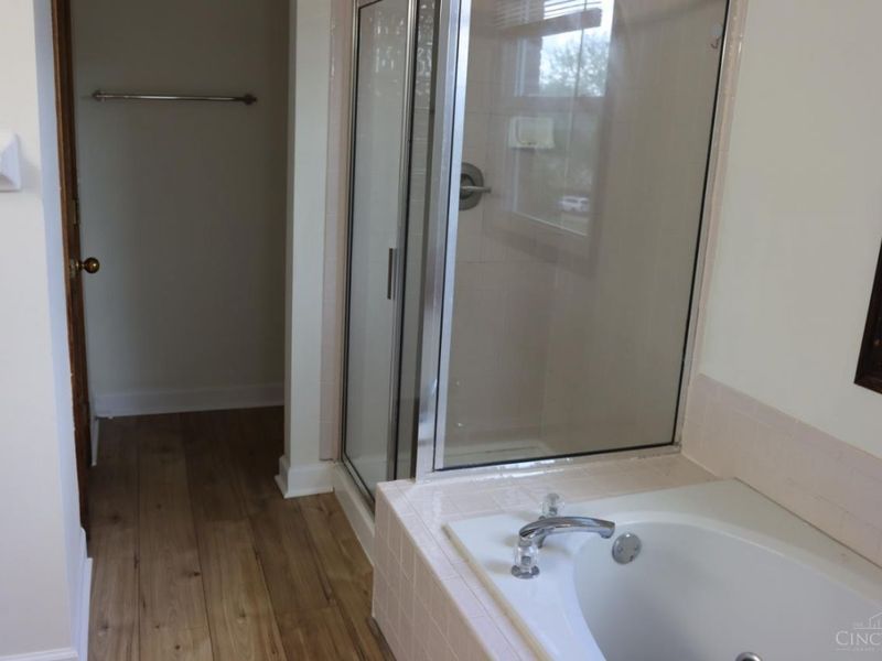 8748 Rupp Farm Drive, West Chester, OH 45069 Photo 14