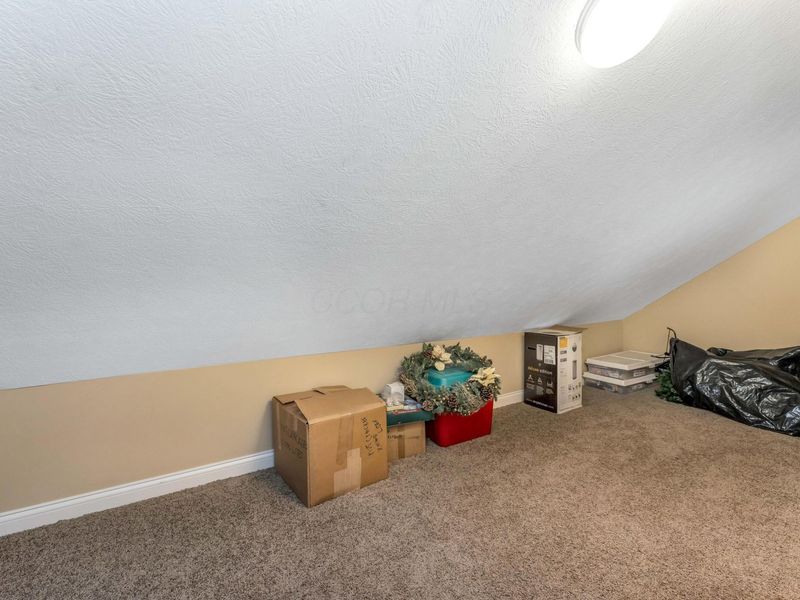 5039 Calais Drive, Columbus, OH 43221 Photo 31