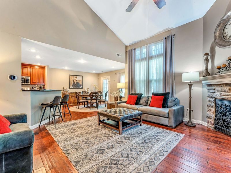 5039 Calais Drive, Columbus, OH 43221 Photo 7