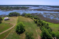 6001 Selkirk Plantation Road photo 4