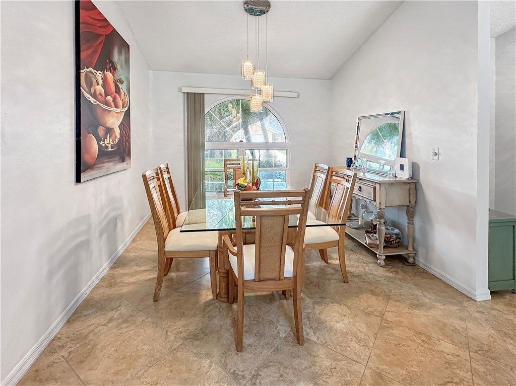 117 Hinchman Avenue, Sebastian, FL 32958 Photo