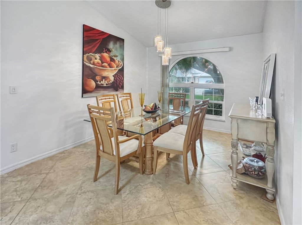 117 Hinchman Avenue, Sebastian, FL 32958 Photo