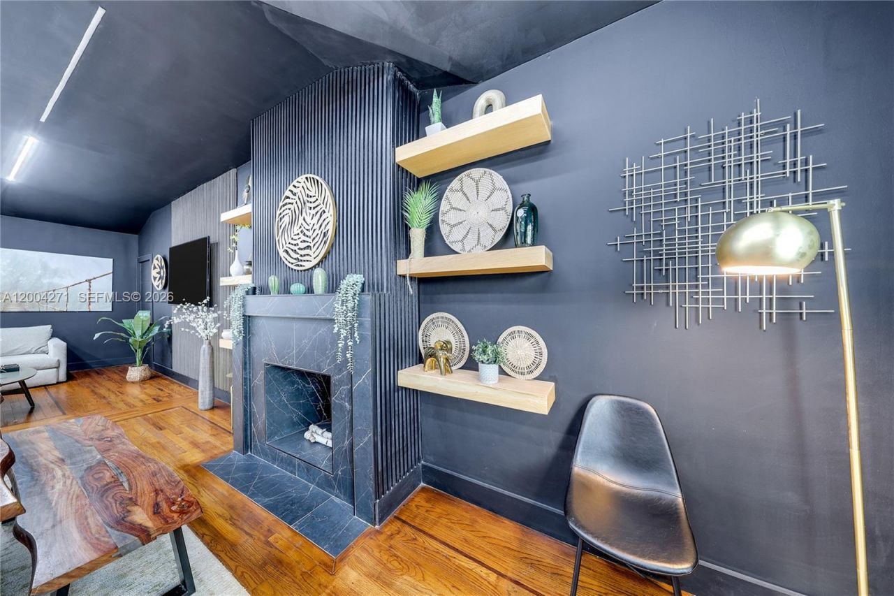 2612 SW 12th St , Miami, FL 33135 Photo