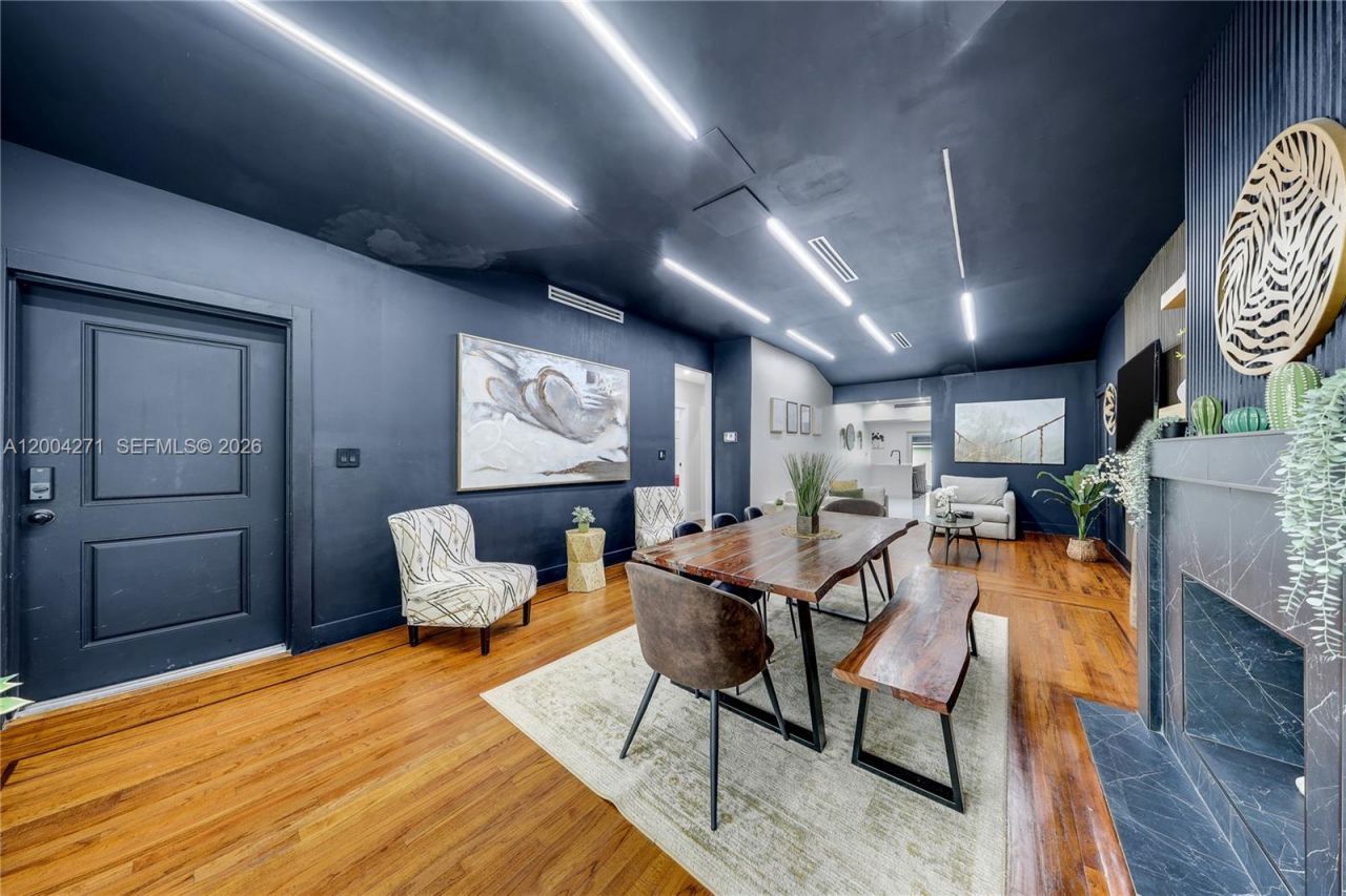 2612 SW 12th St , Miami, FL 33135 Photo