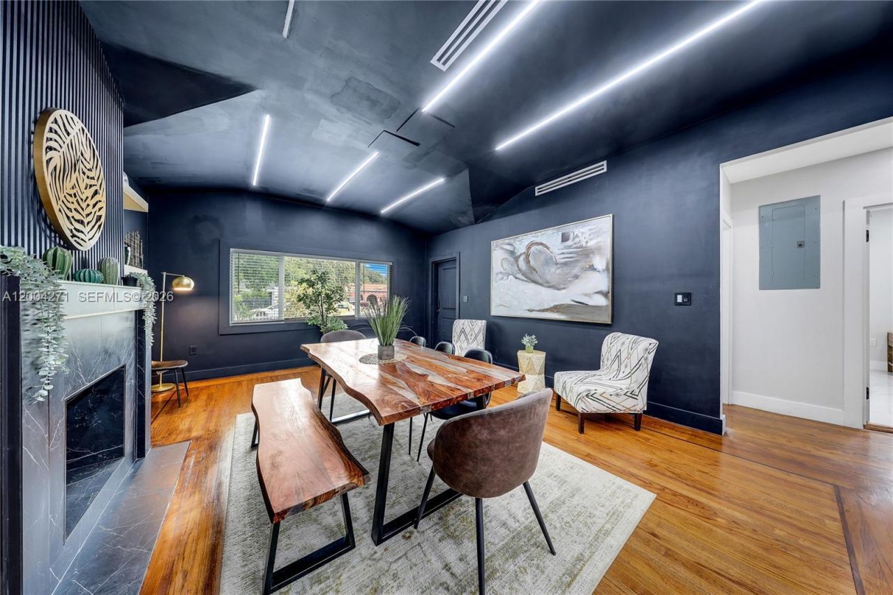 2612 SW 12th St , Miami, FL 33135 Photo