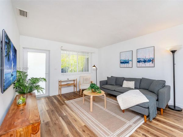 3100 Naomi St, Unit 3100, Miami, FL 33133