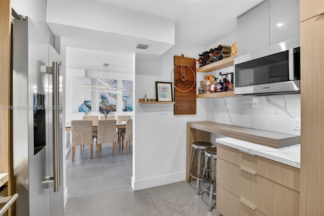 2780 NE 183rd St , Unit 1714, Aventura, FL 33160 Photo