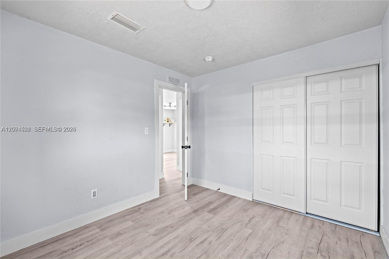 5621 SW 38th Ct , Davie, FL 33314 Photo