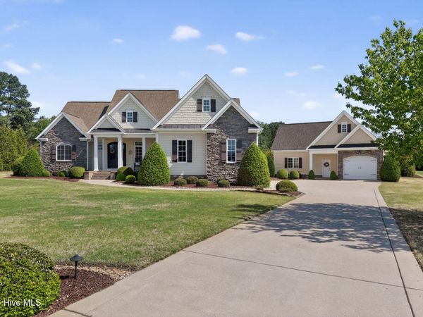 6307 Crossmoor Drive , Wilson, NC 27896