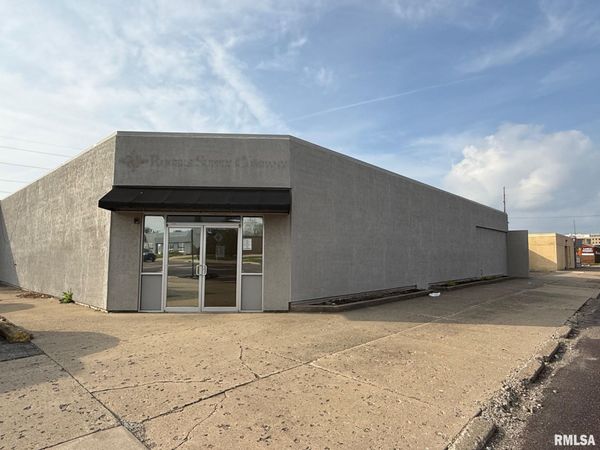 608-616 NE JEFFERSON Avenue, Peoria, IL 61603