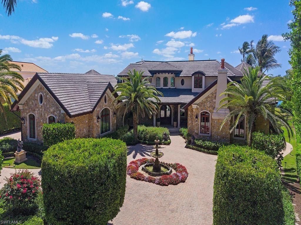 840 Admiralty Parade E, Naples, FL 34102 Photo