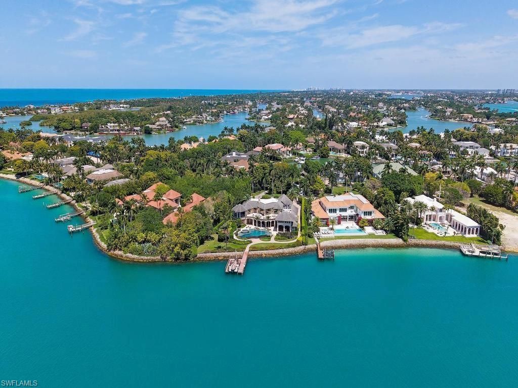 840 Admiralty Parade E, Naples, FL 34102 Photo