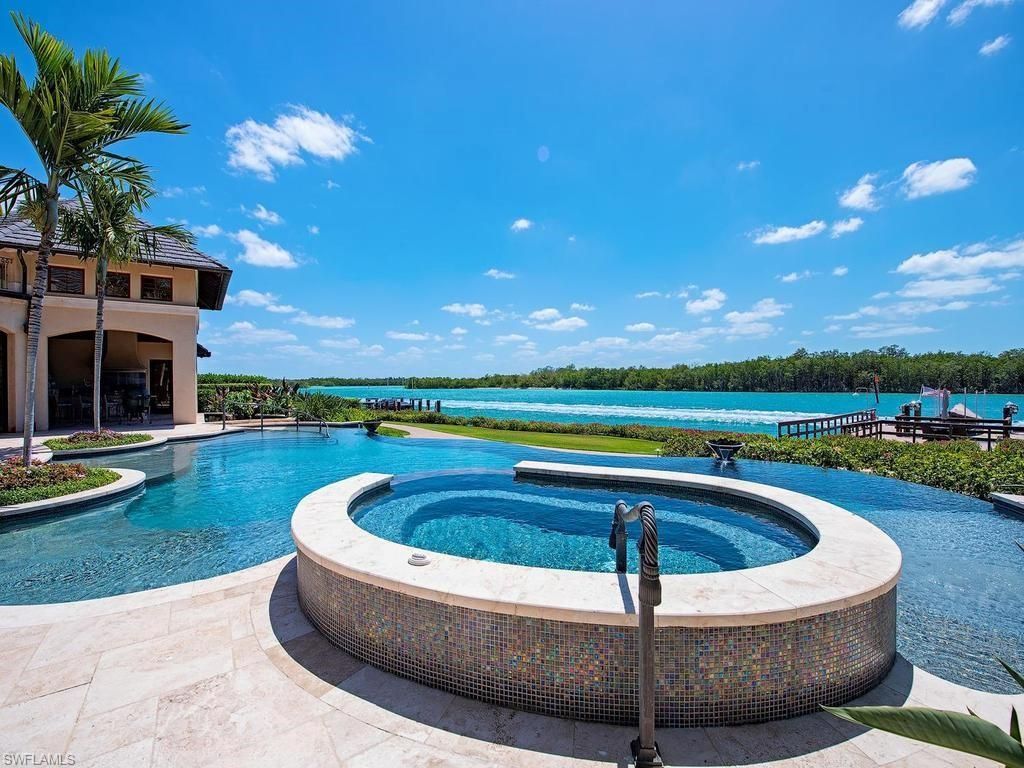 840 Admiralty Parade E, Naples, FL 34102 Photo