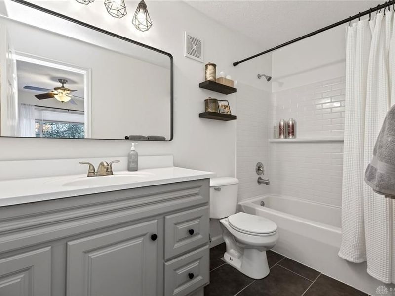 4335 Towneside Court, Mason, OH 45040 Photo 18