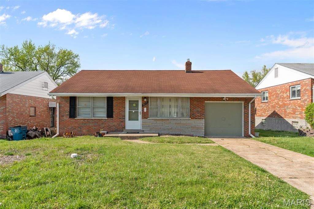 9213 Ranch Meadows Drive, Saint Louis, MO 63136 Main Photo