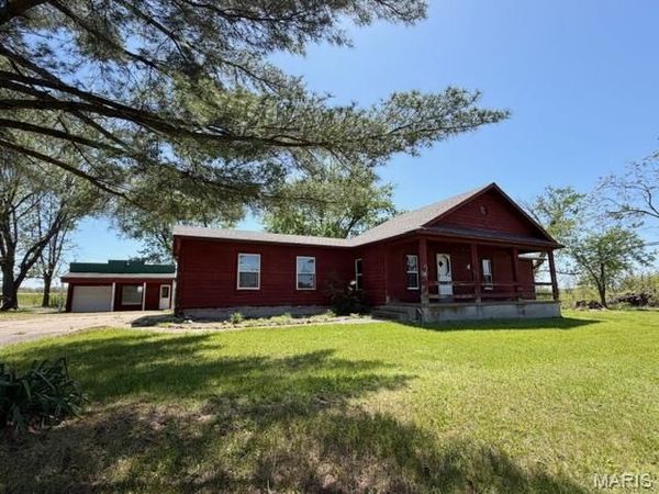 328 Booneslick Road, New Florence, MO 63363