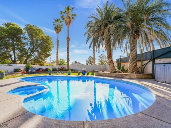 3598 Malafia Circle , Las Vegas, NV 89103