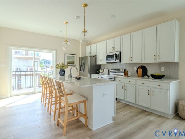 15861 Flying Cloud Alley, Unit 6-2, Midlothian, VA 23113