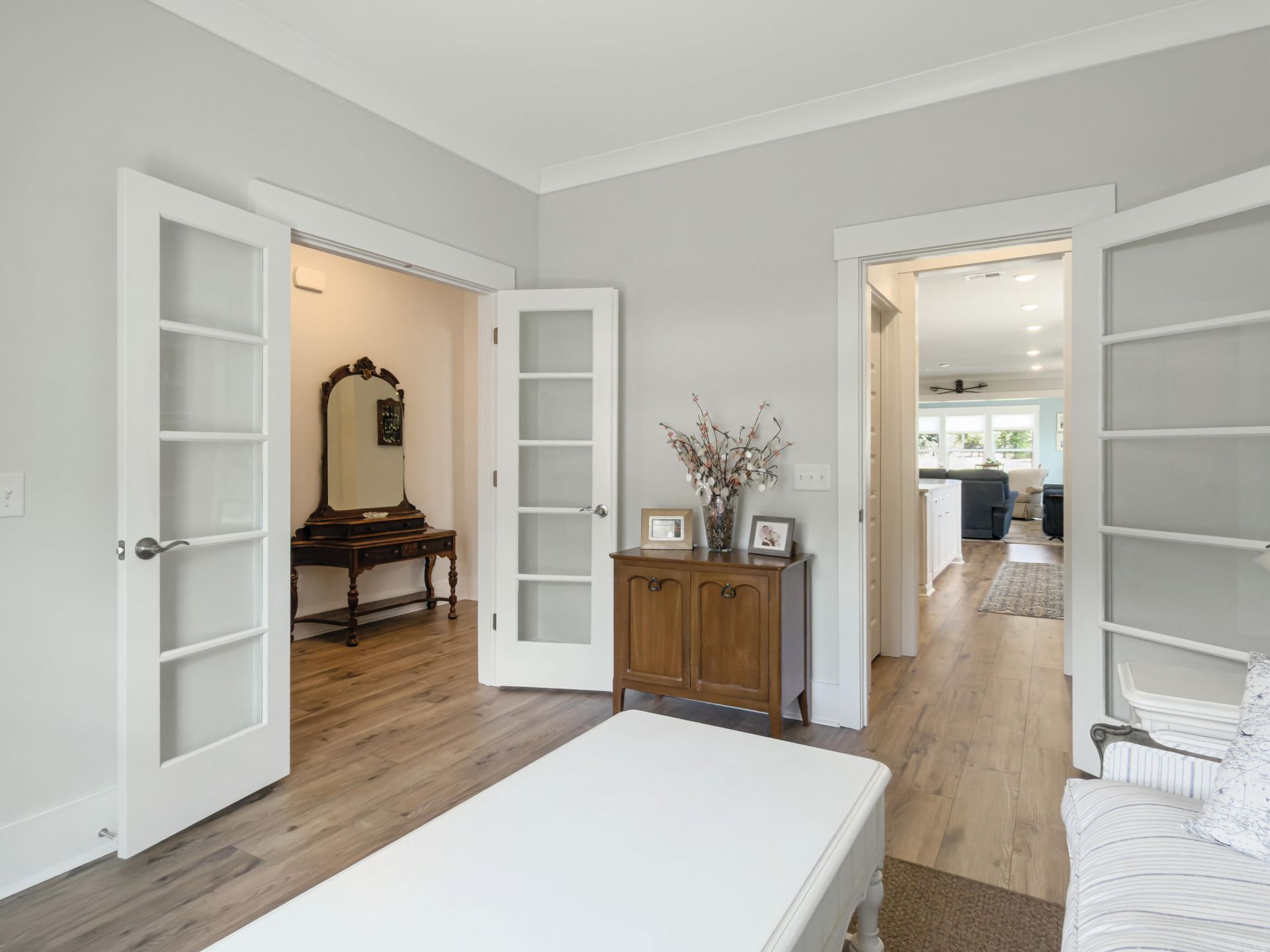 6194 Wilkes Pond Drive Photo 10