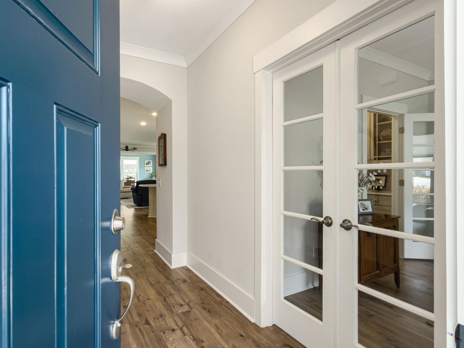 6194 Wilkes Pond Drive Photo 8